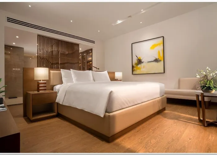 Oakwood 5* Hạ Long