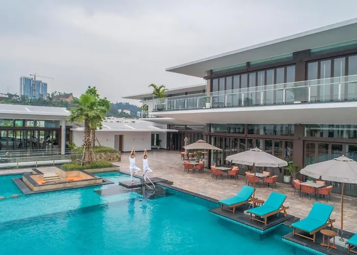Oakwood 5*