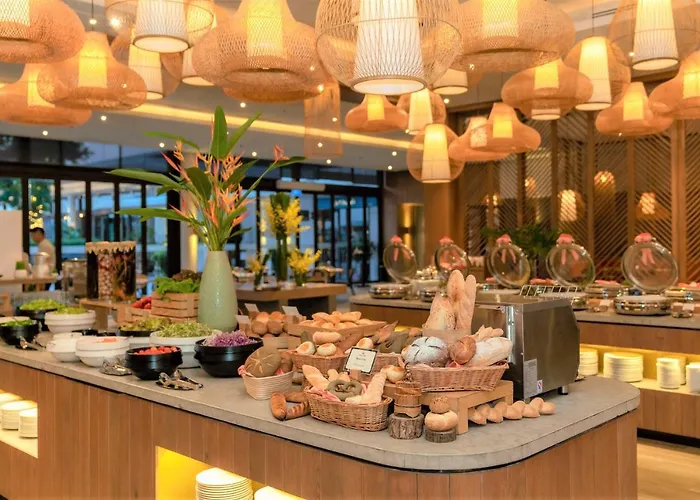 Oakwood Khu nghỉ mát Hạ Long