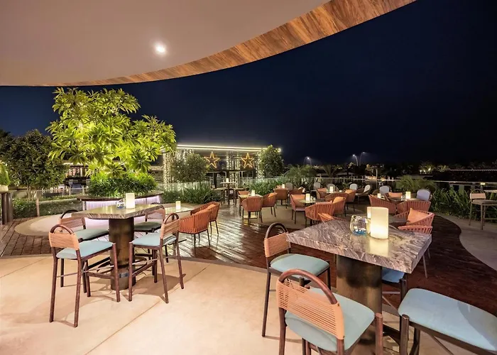 Oakwood Khu nghỉ mát 5*