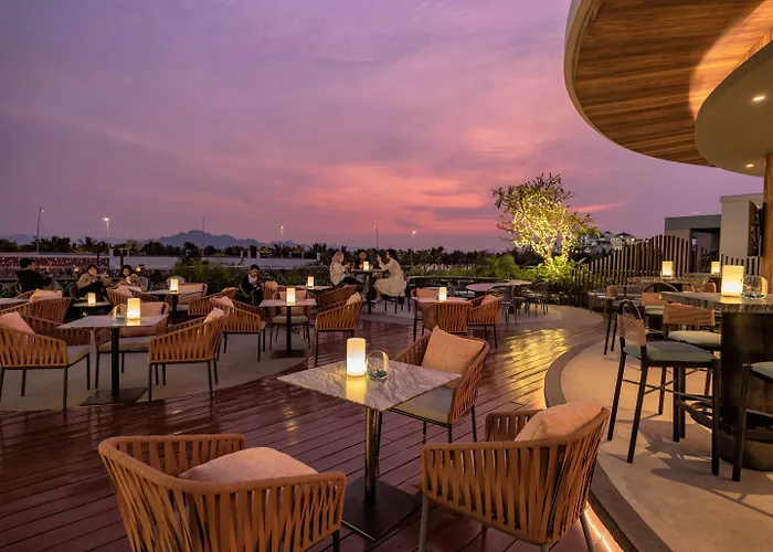 Oakwood Hạ Long