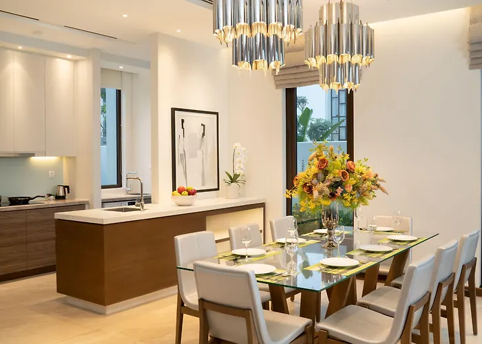 Oakwood Khu nghỉ mát Hạ Long